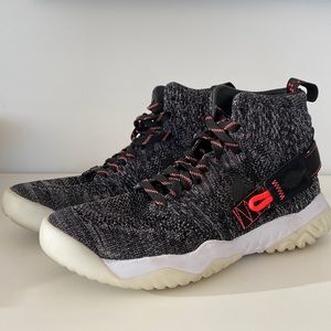 Nike Jordan Apex-React - Men’s Size 8